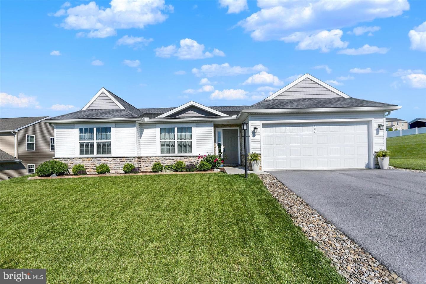 207 Eagle Road, Dillsburg