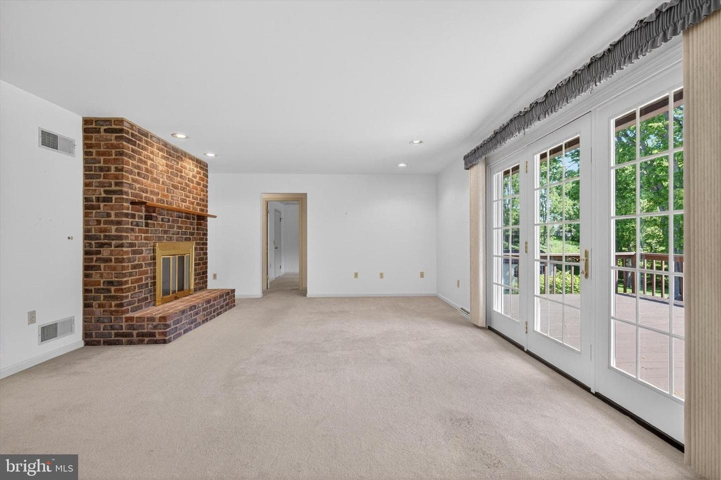 112 Bramblewood Lane photo 13