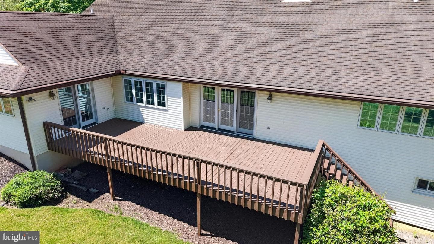 112 Bramblewood Lane photo 40