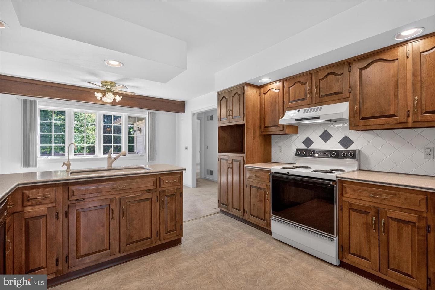 112 Bramblewood Lane photo 9