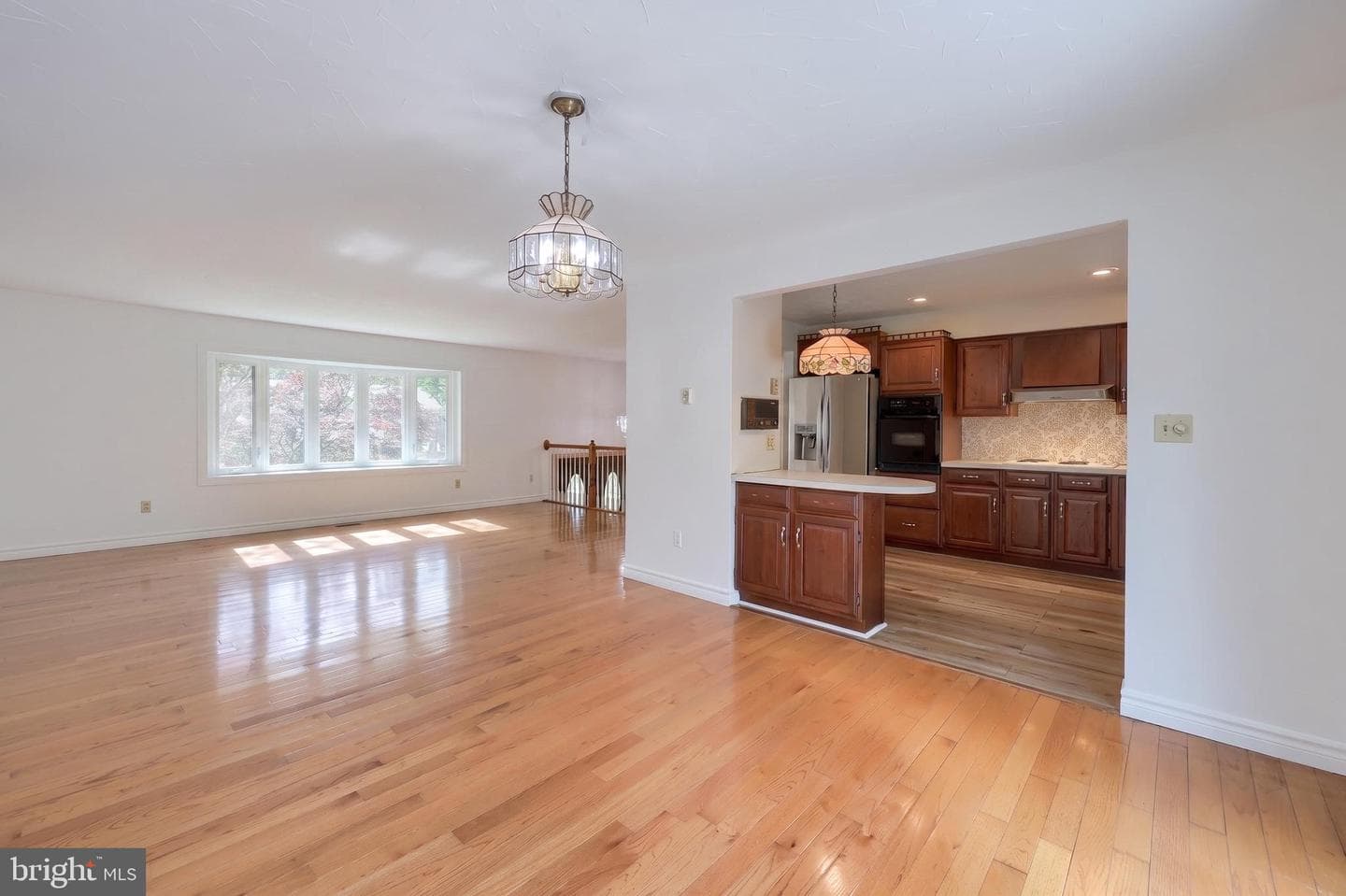 3495 Edenbridge Road photo 6