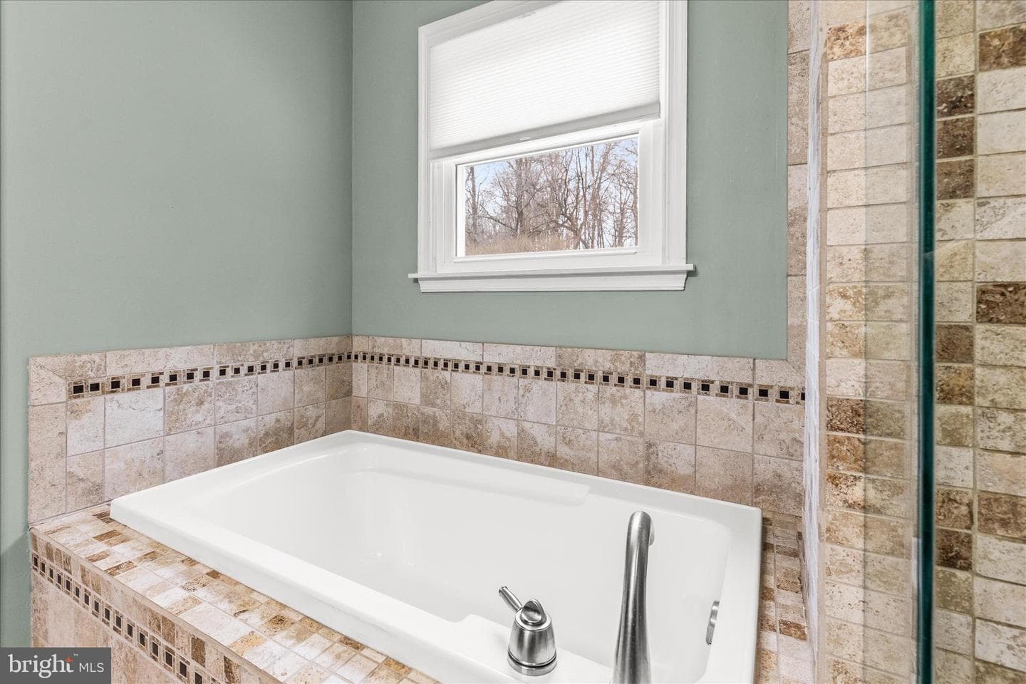 12260 High Point Road photo 23