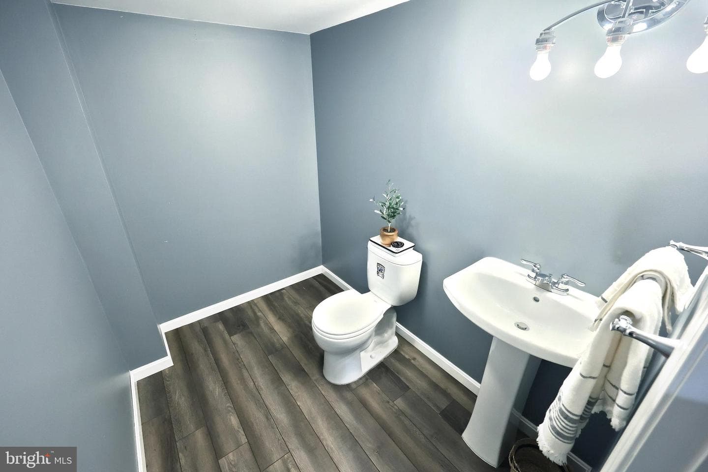 2322 Water Garden Drive photo 24