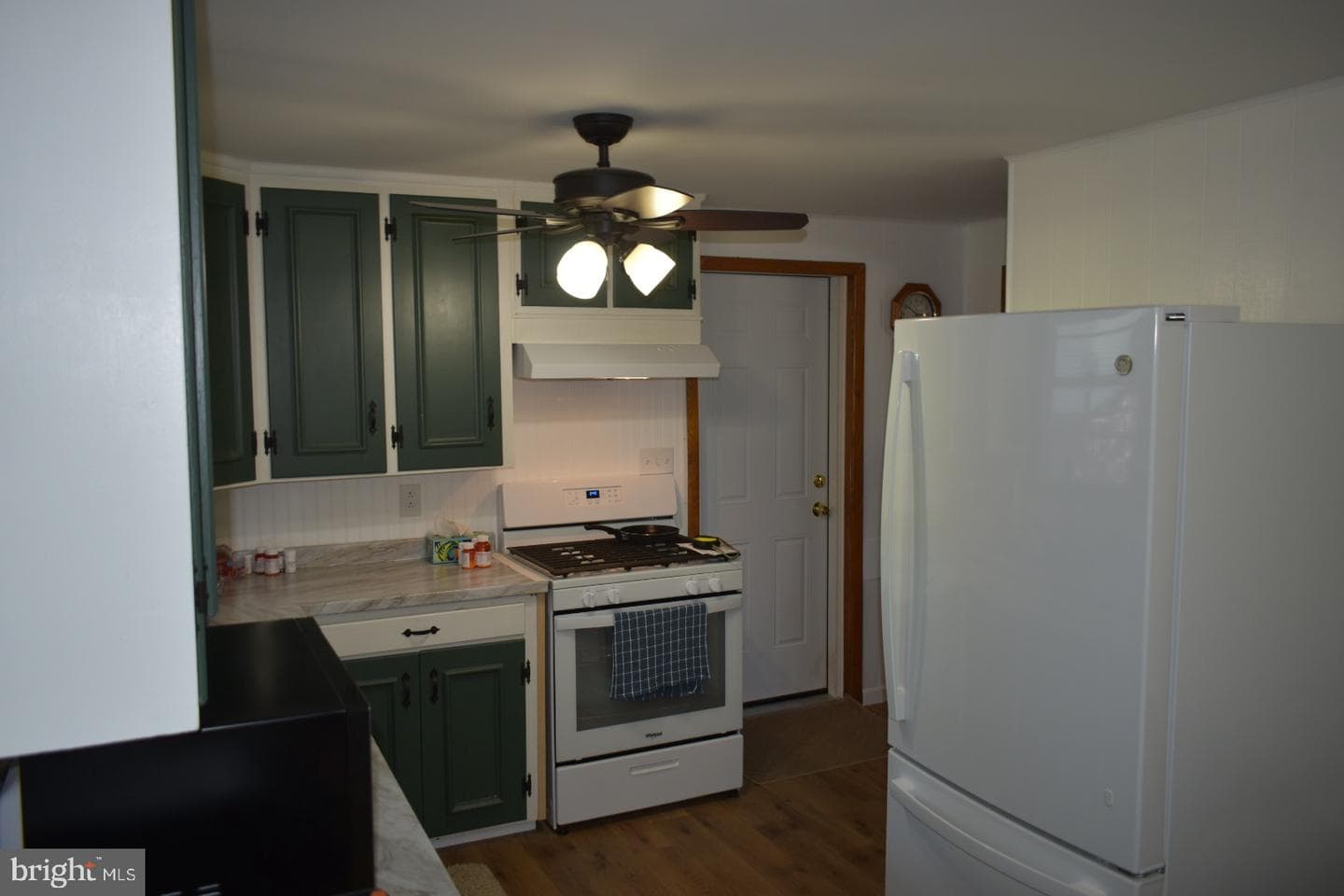 236 W Ore Street photo 11