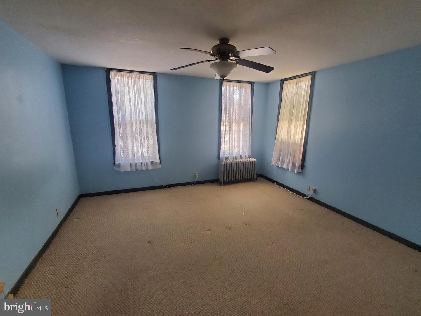 15 S Pershing Avenue photo 11