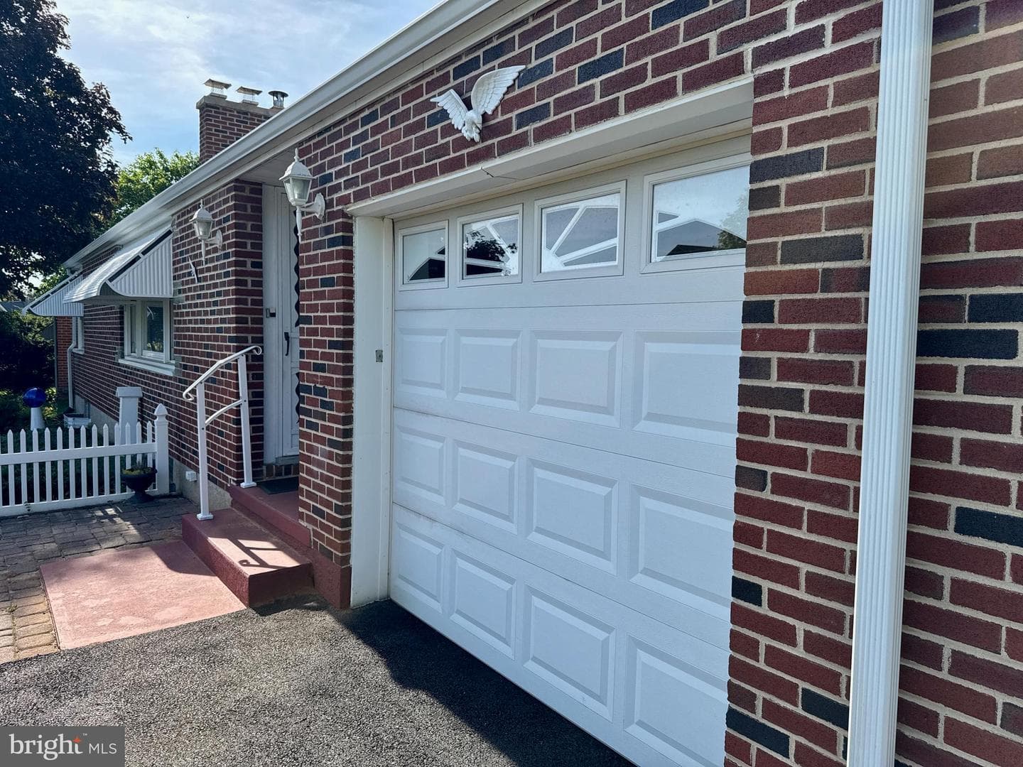 111 Haybrook Drive photo 5