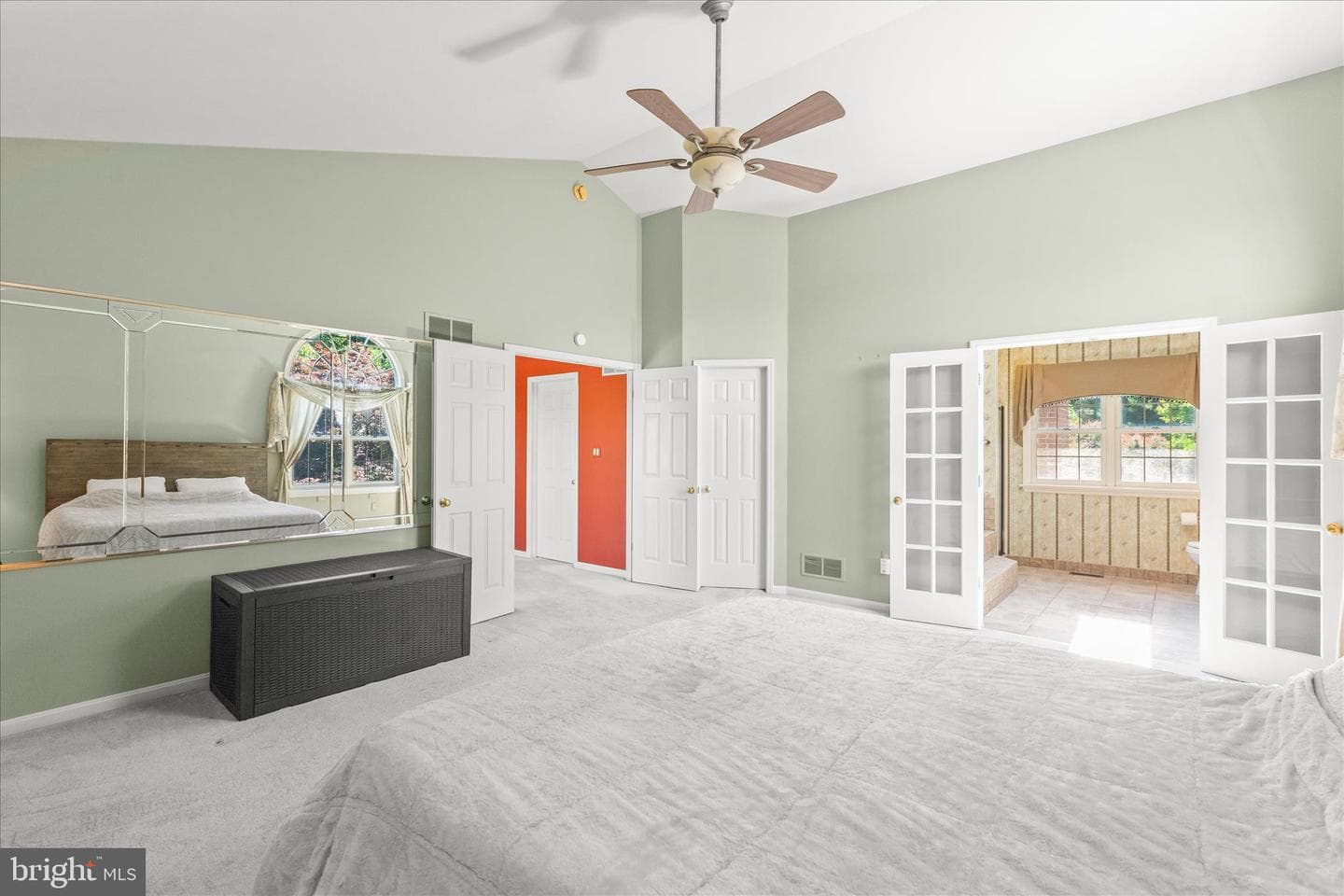 660 Woodside Road photo 30
