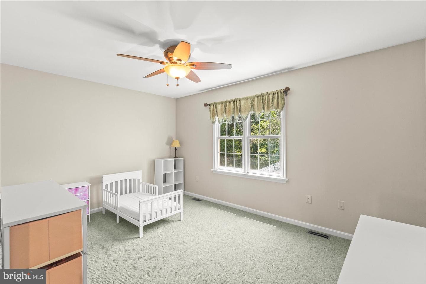 660 Woodside Road photo 39