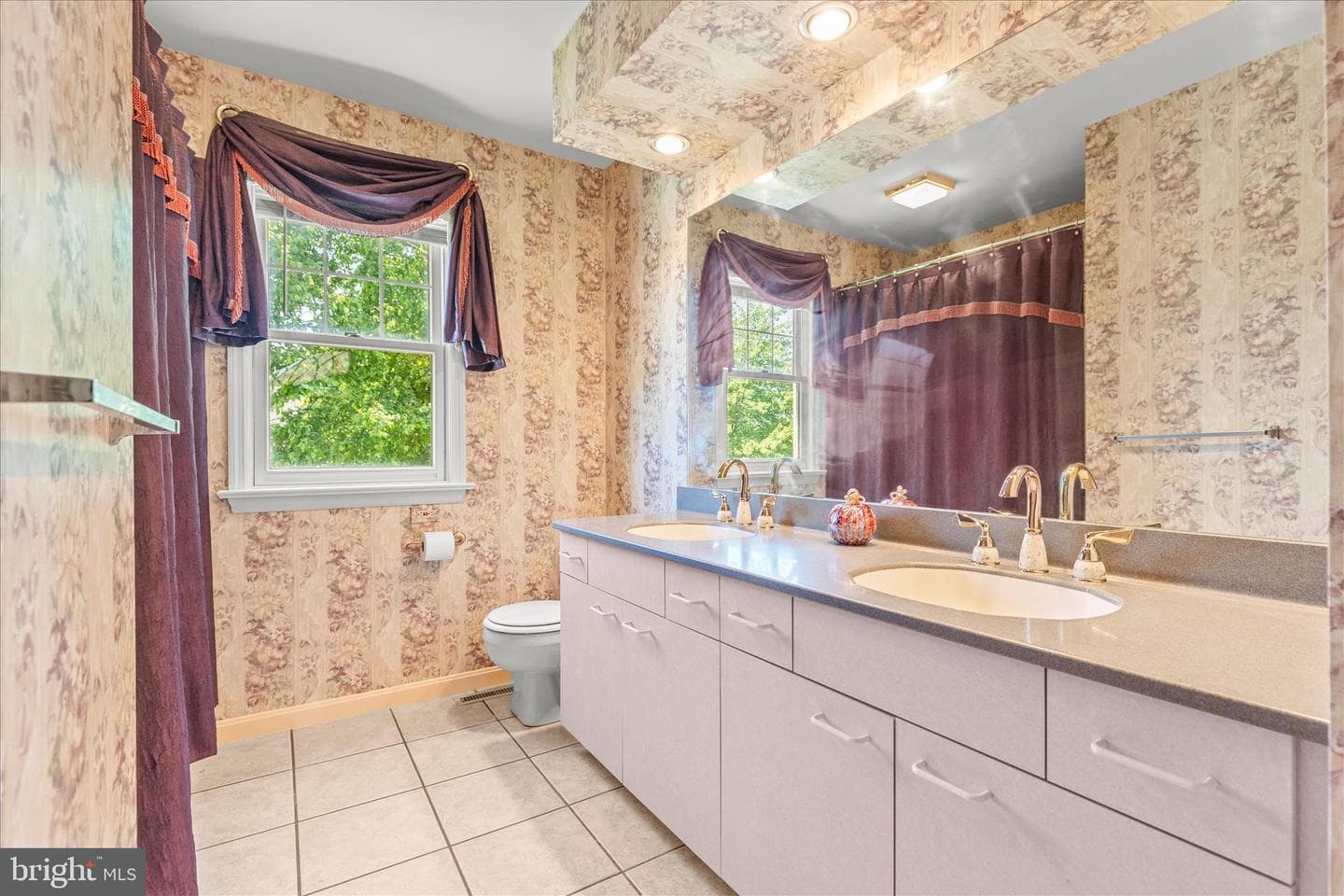660 Woodside Road photo 41
