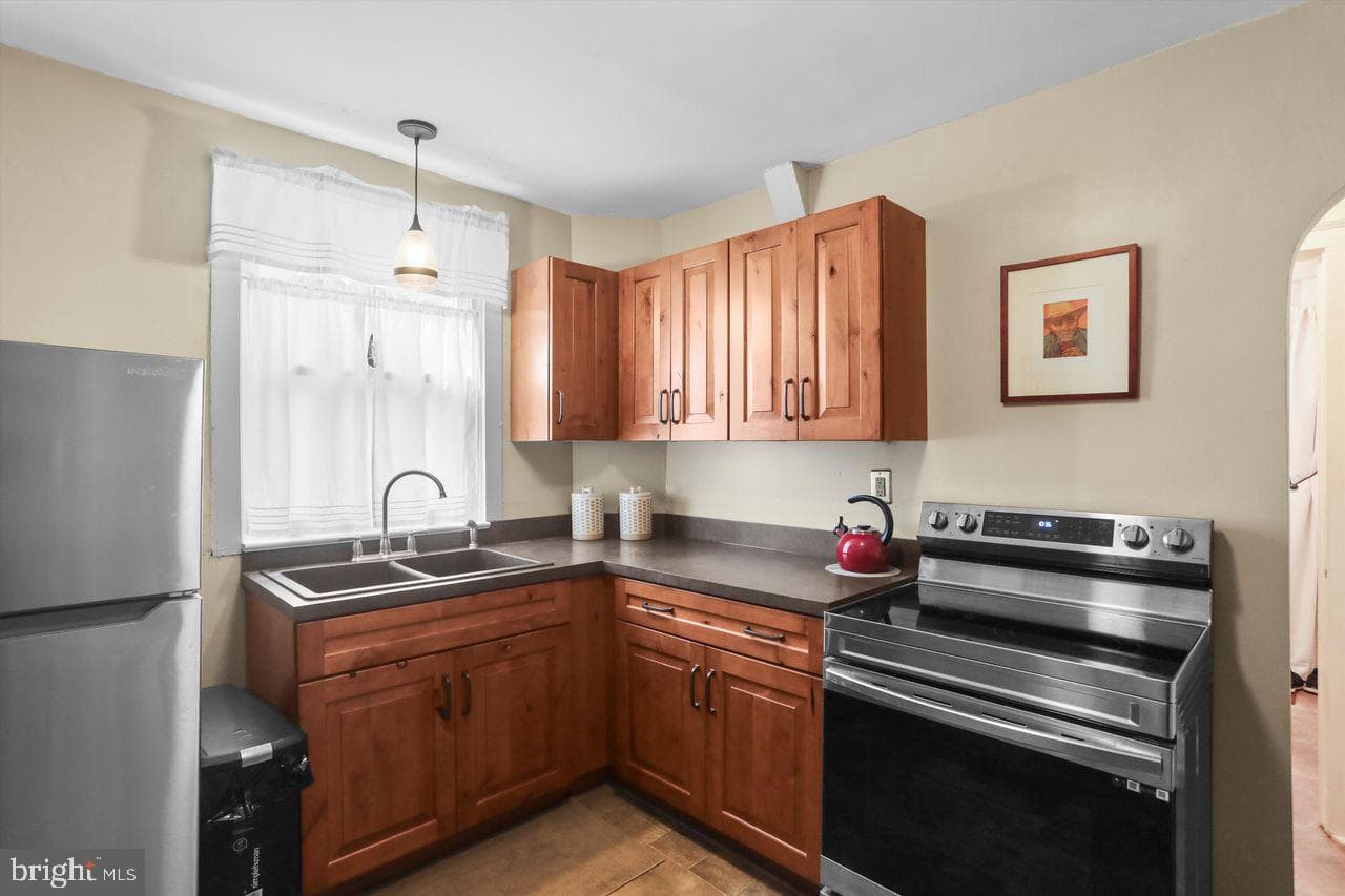 833 Arlington Road photo 11