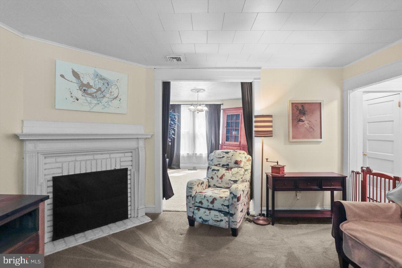 833 Arlington Road photo 6