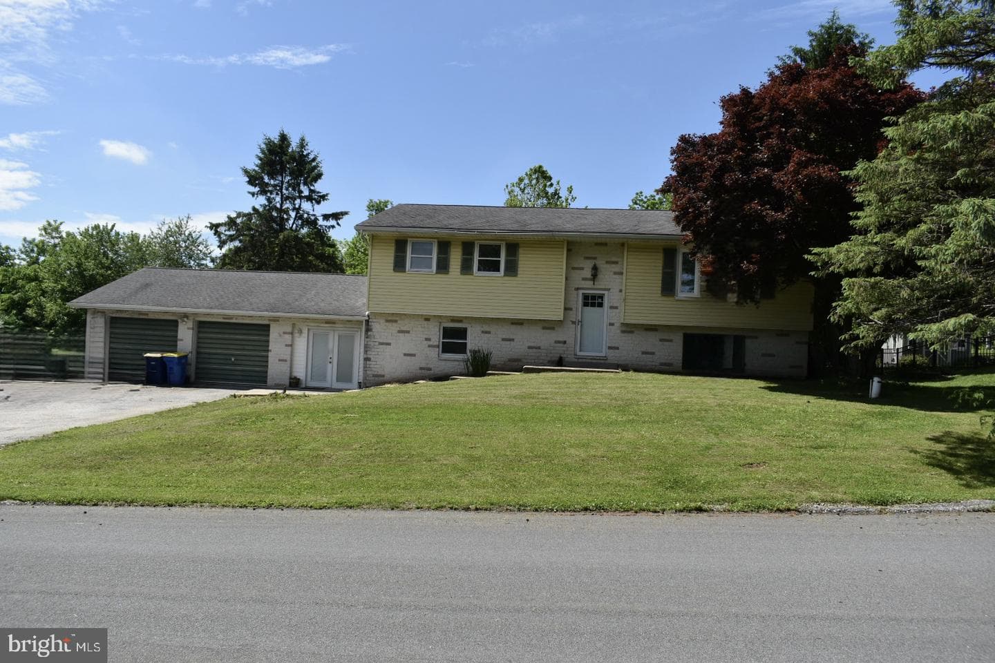 15 Southcrest Road, York Haven