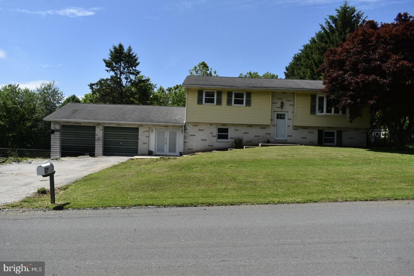 15 Southcrest Road, York Haven