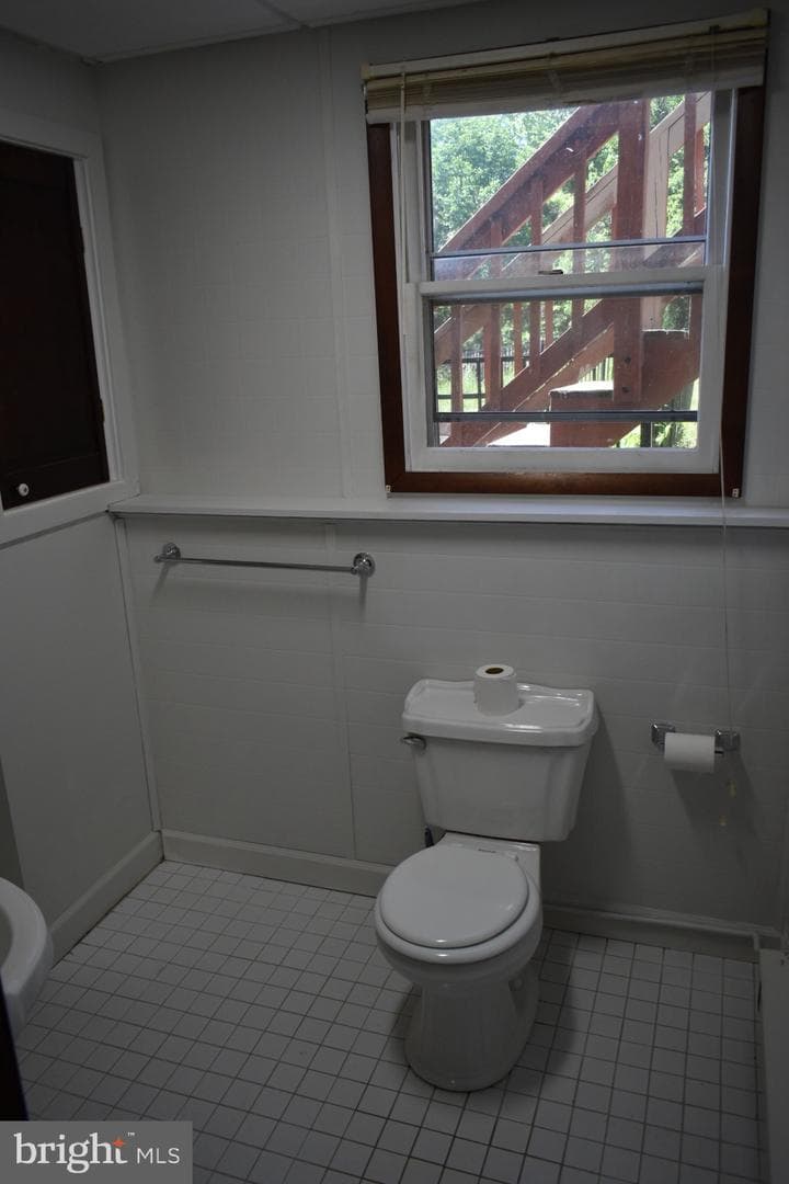 15 Southcrest Road photo 8