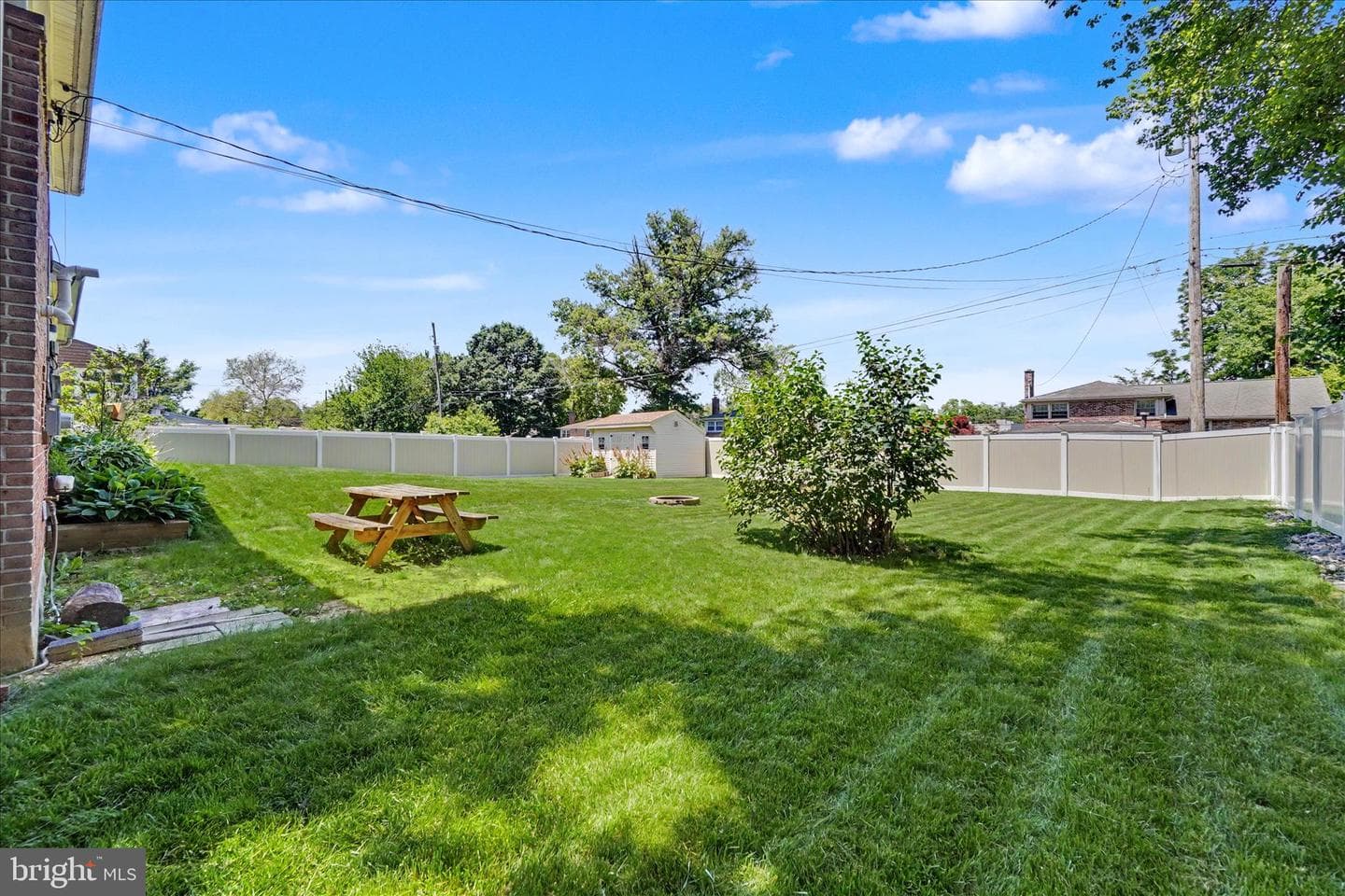 2447 Princeton Road photo 21