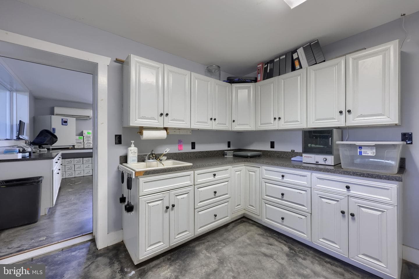 151 Warrington Street photo 74