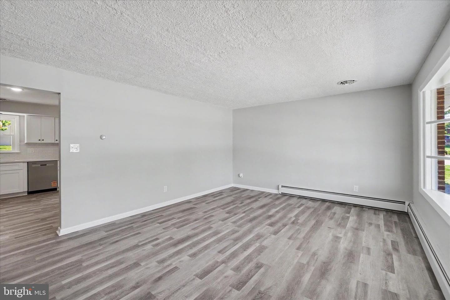 9 Wildasin Drive photo 4