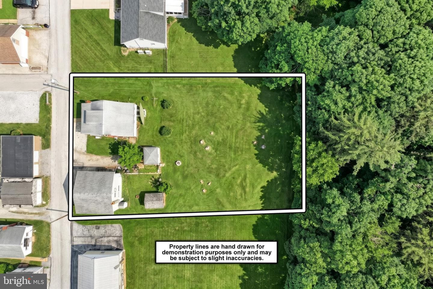 101 S Fern Avenue photo 6