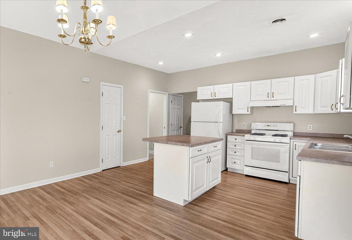 443 Parkview Lane #22 photo 9