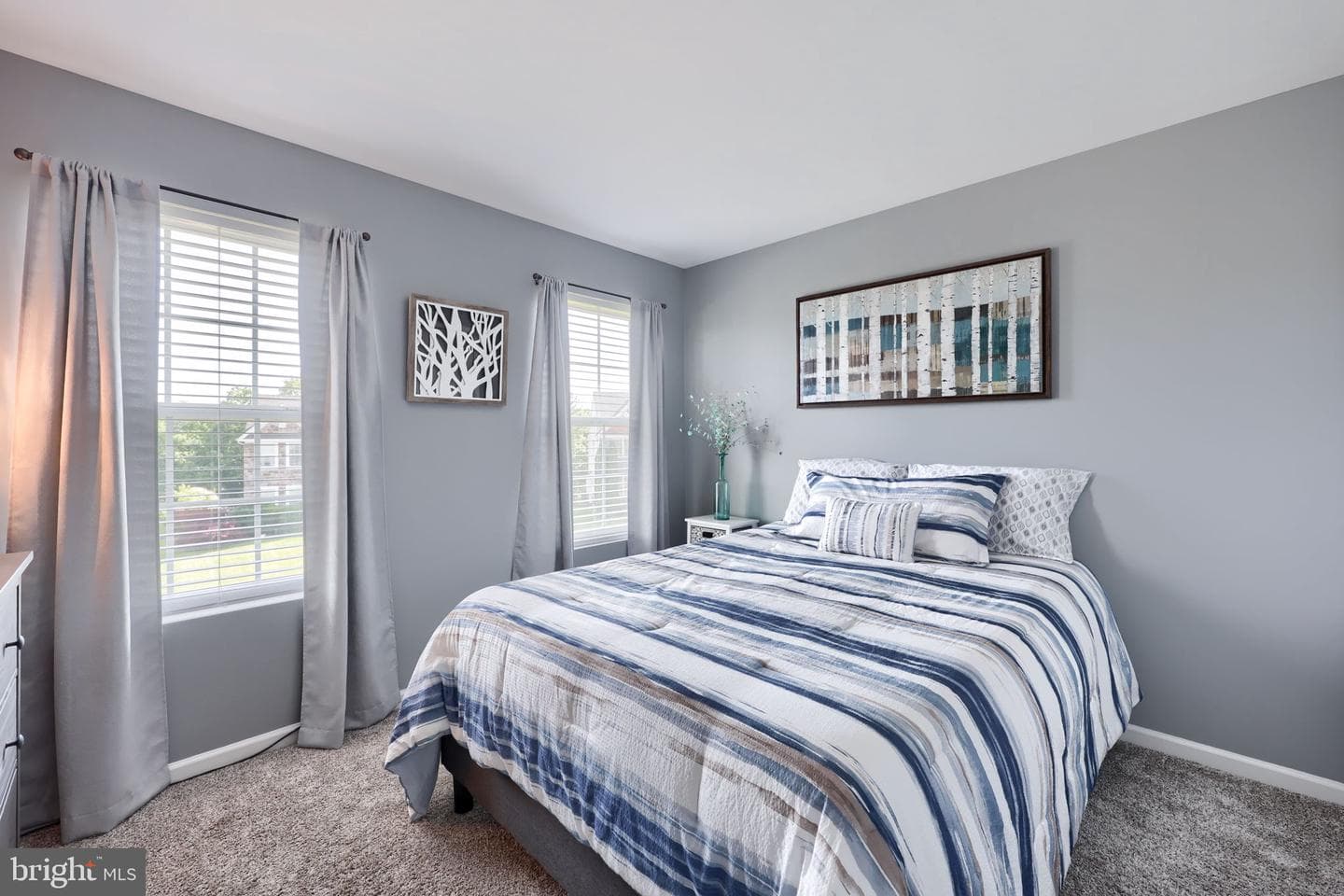 100 Surrey Lane photo 24