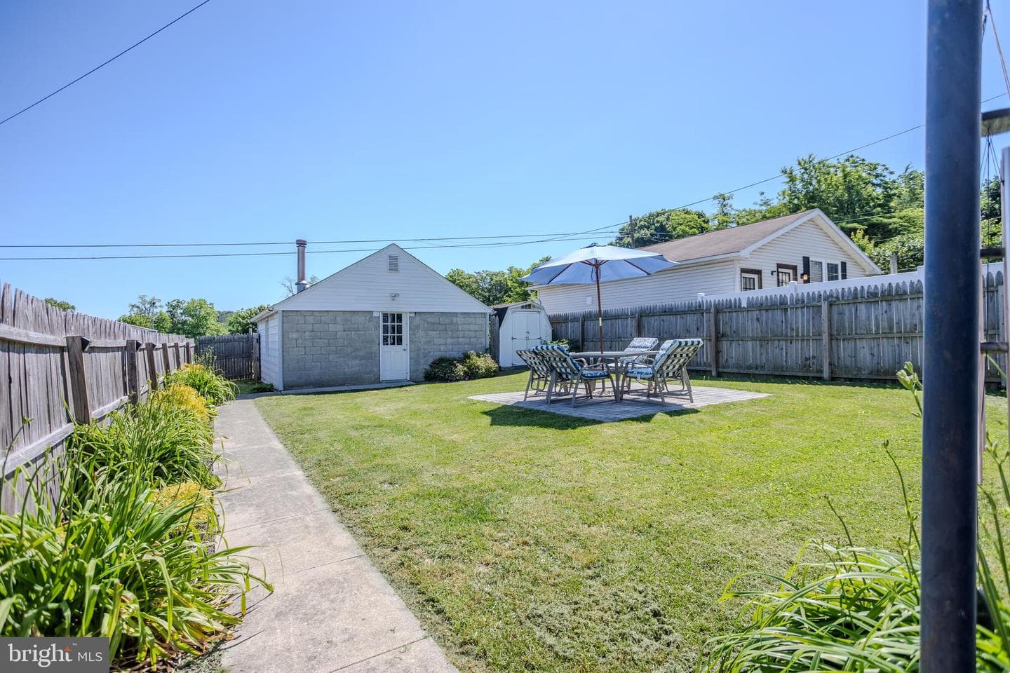 822 Mcallister Street photo 9