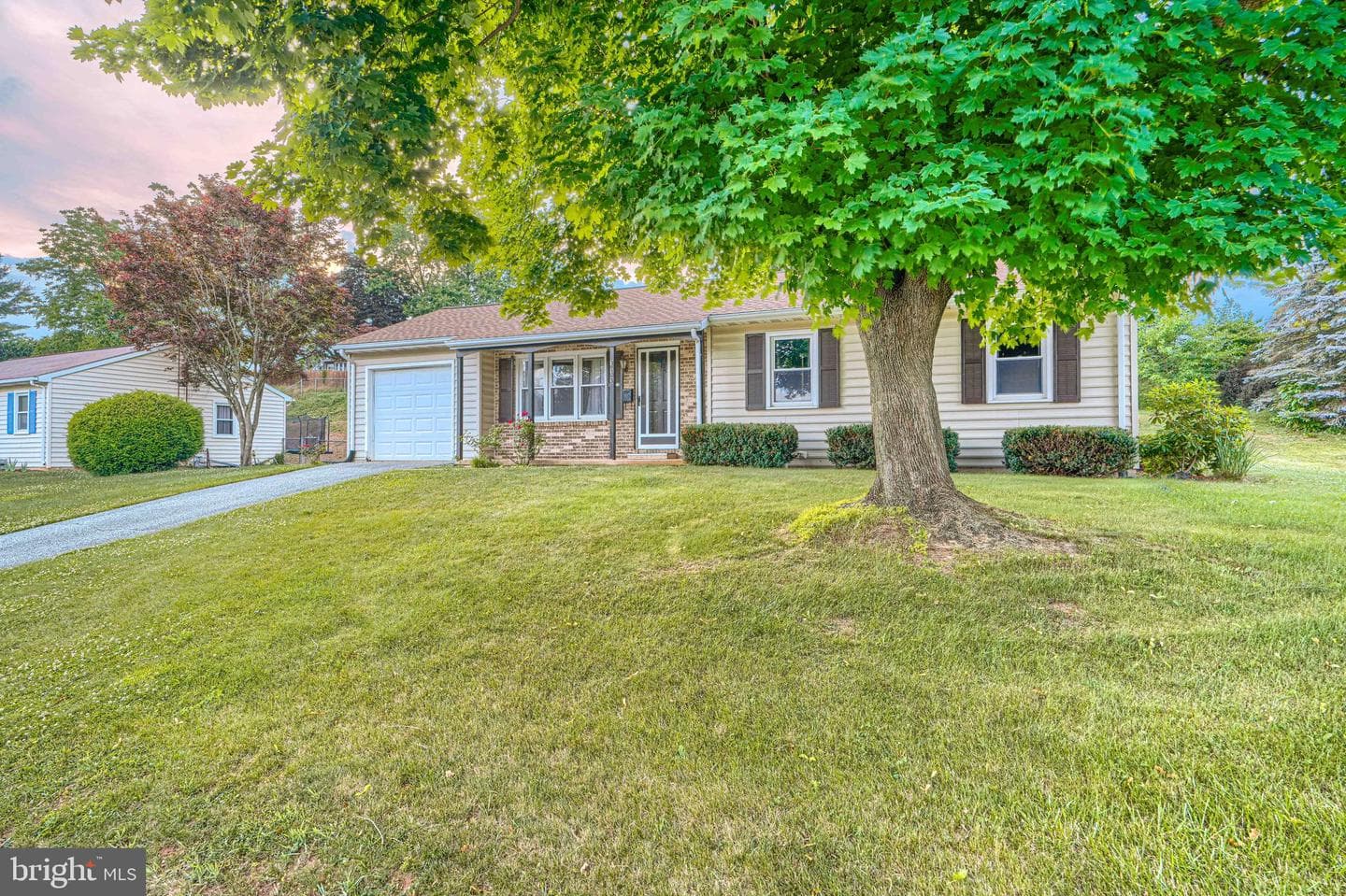 113 Westview Drive photo 2