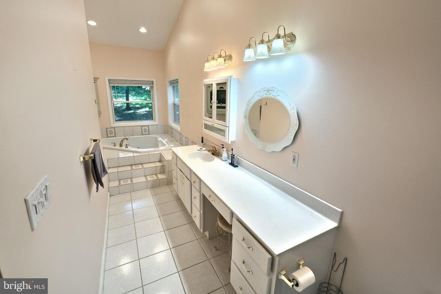 5624 Church Road photo 28