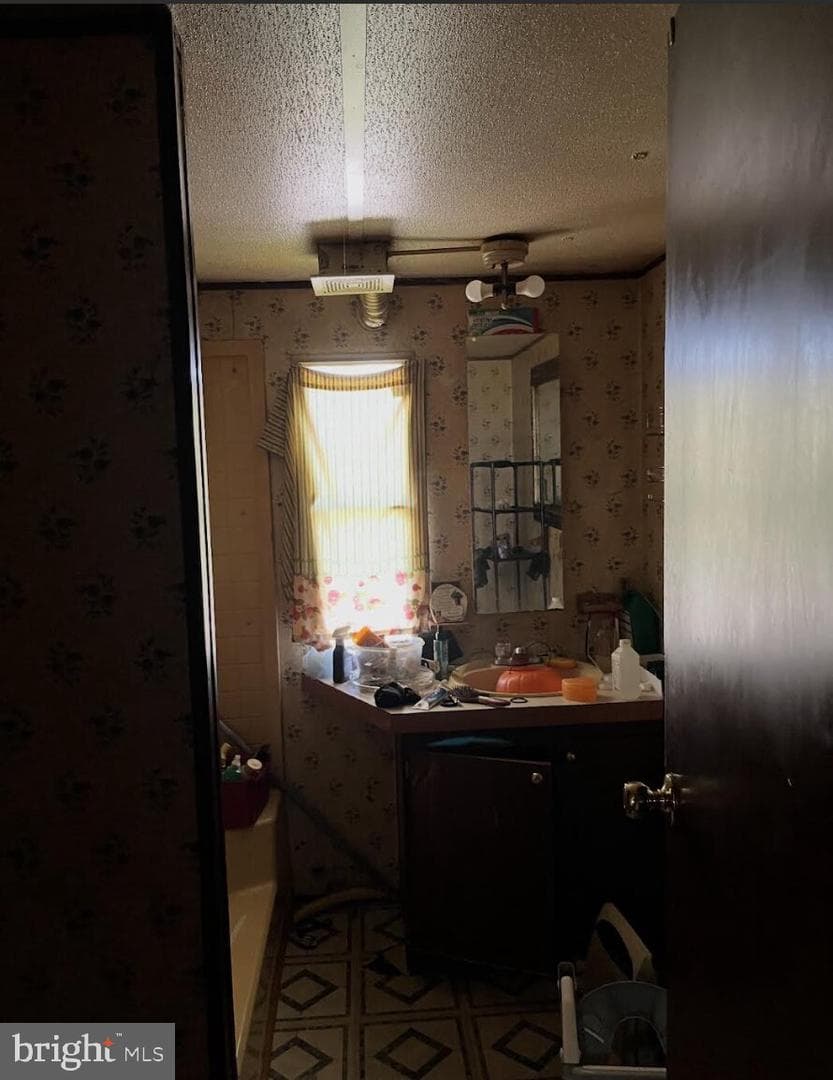 1600 Baer Avenue photo 14