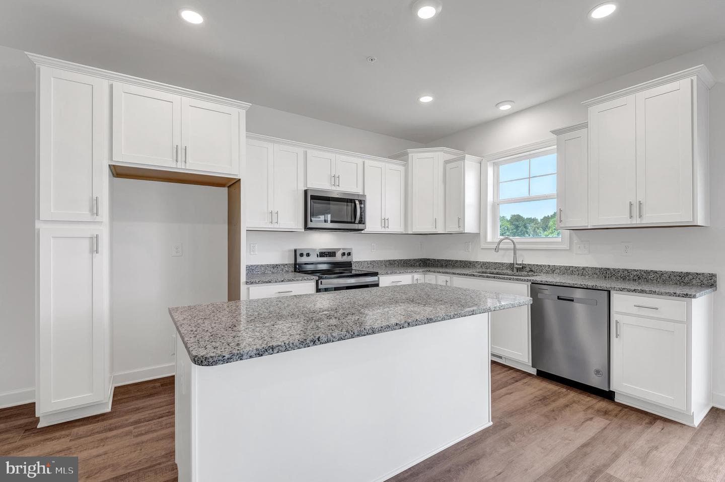 244 Ridge View Lane photo 4