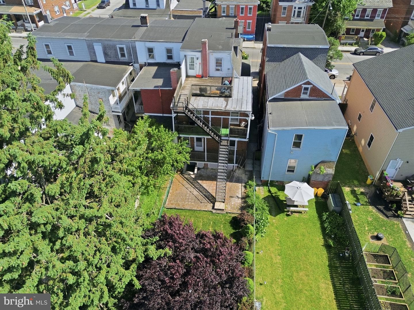 827 E Prospect Street photo 9