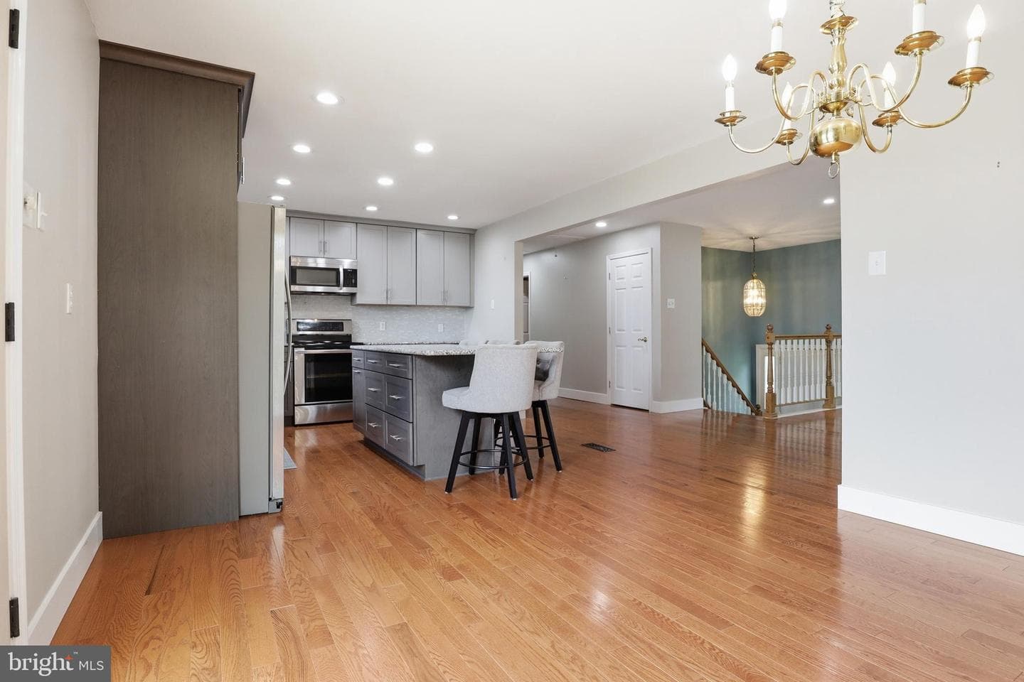 30 Hill Drive photo 11