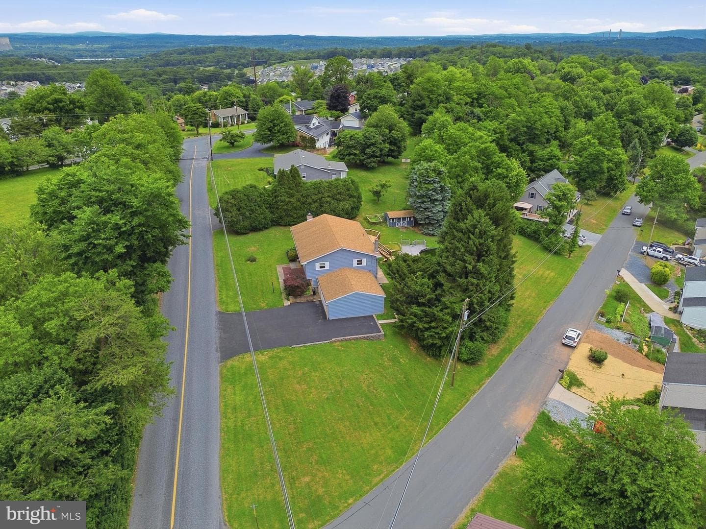 30 Hill Drive photo 51