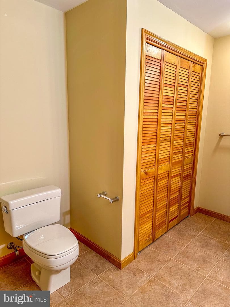 3020 Pond Drive photo 100
