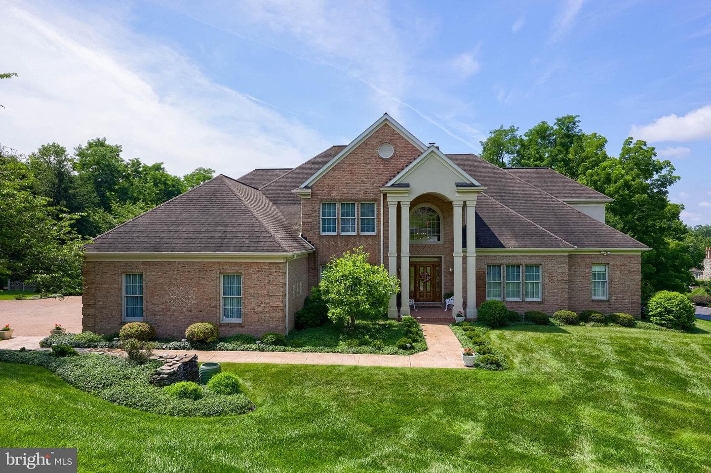 1190 Overbrook Circle, York
