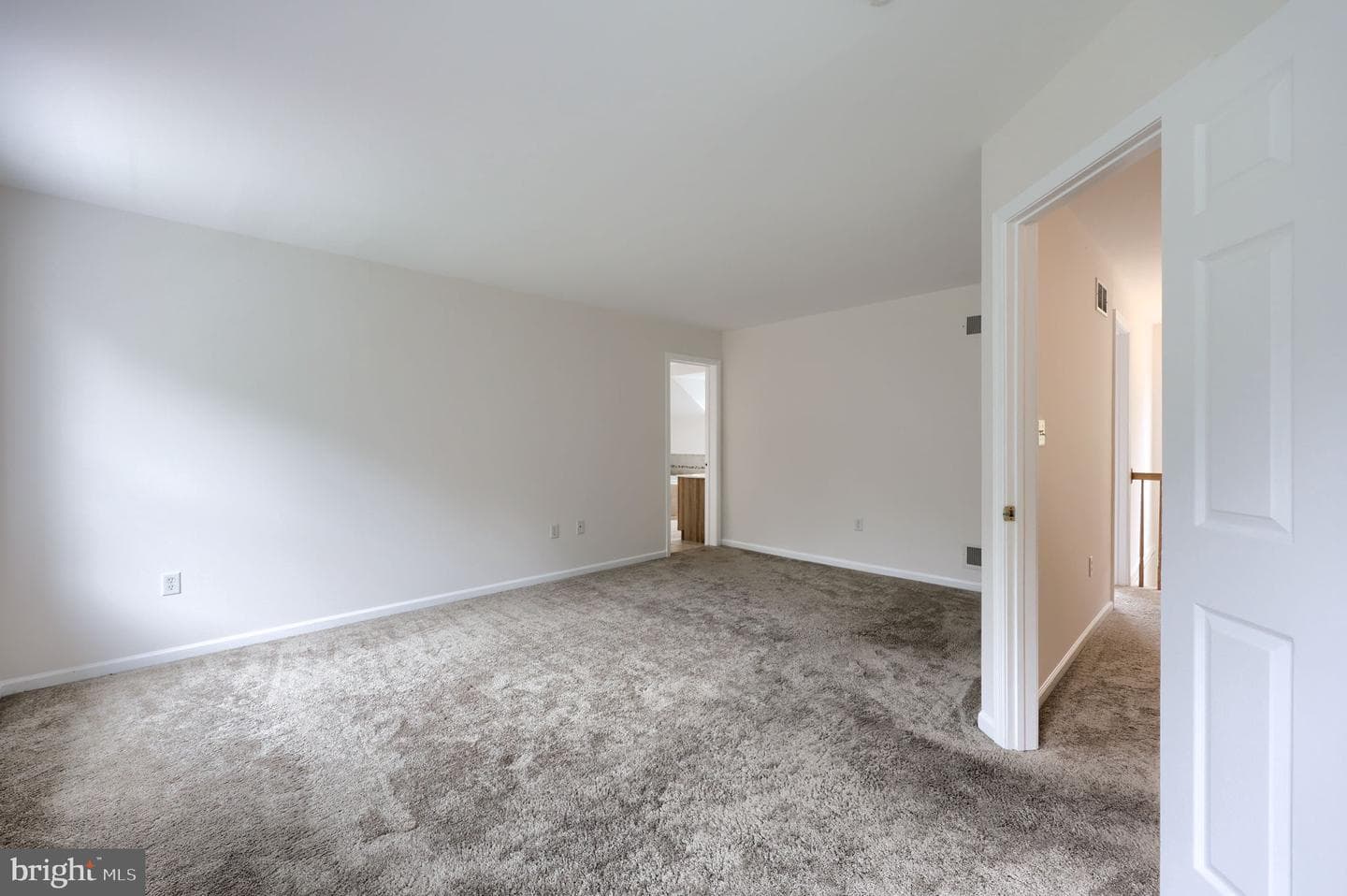 21 Eagleton Drive photo 15