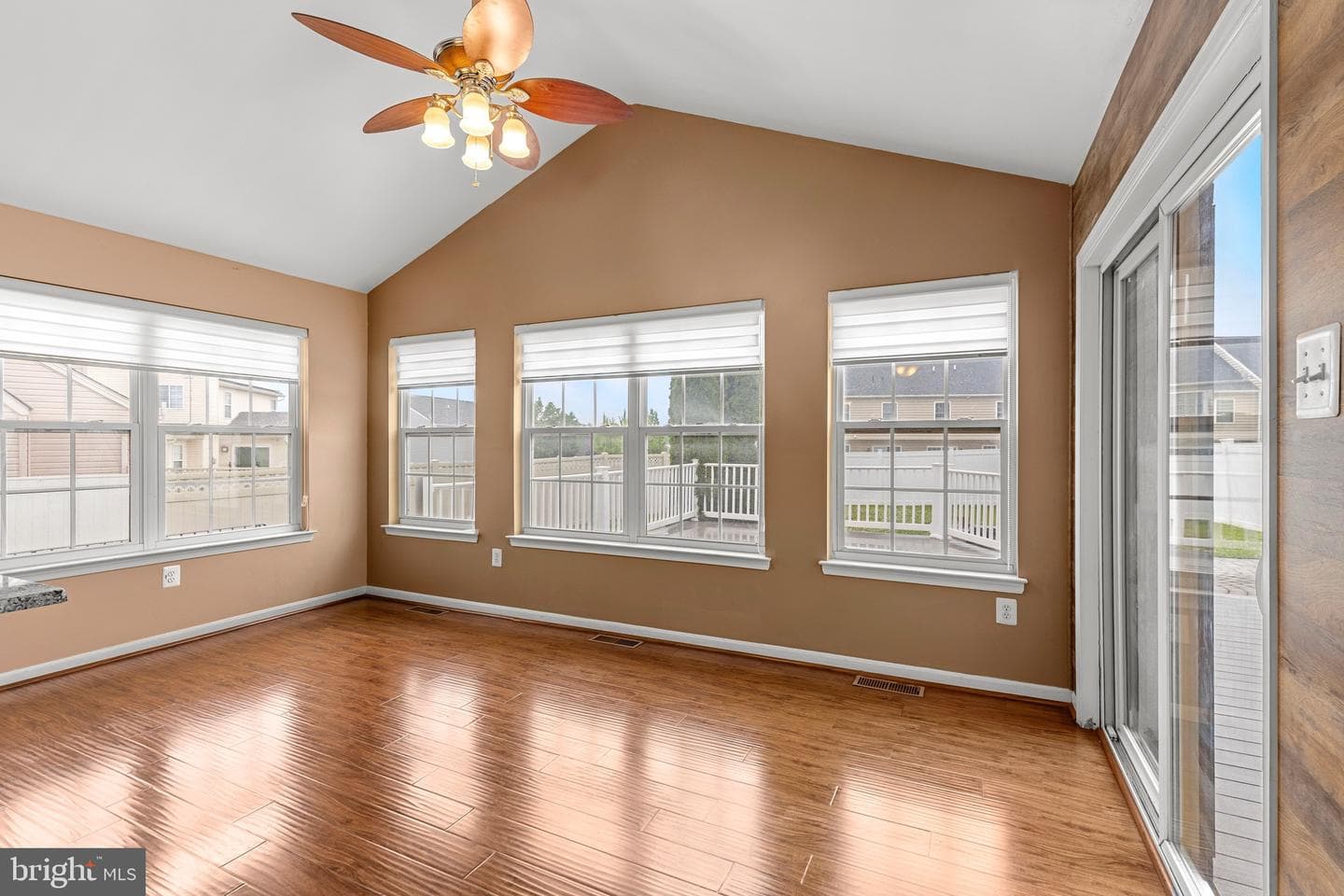 155 Hunter Creek Drive photo 17