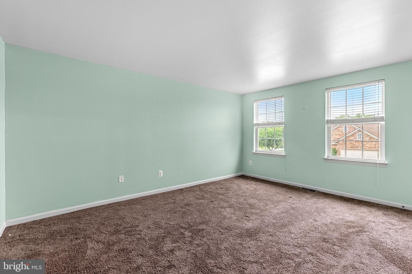 155 Hunter Creek Drive photo 21
