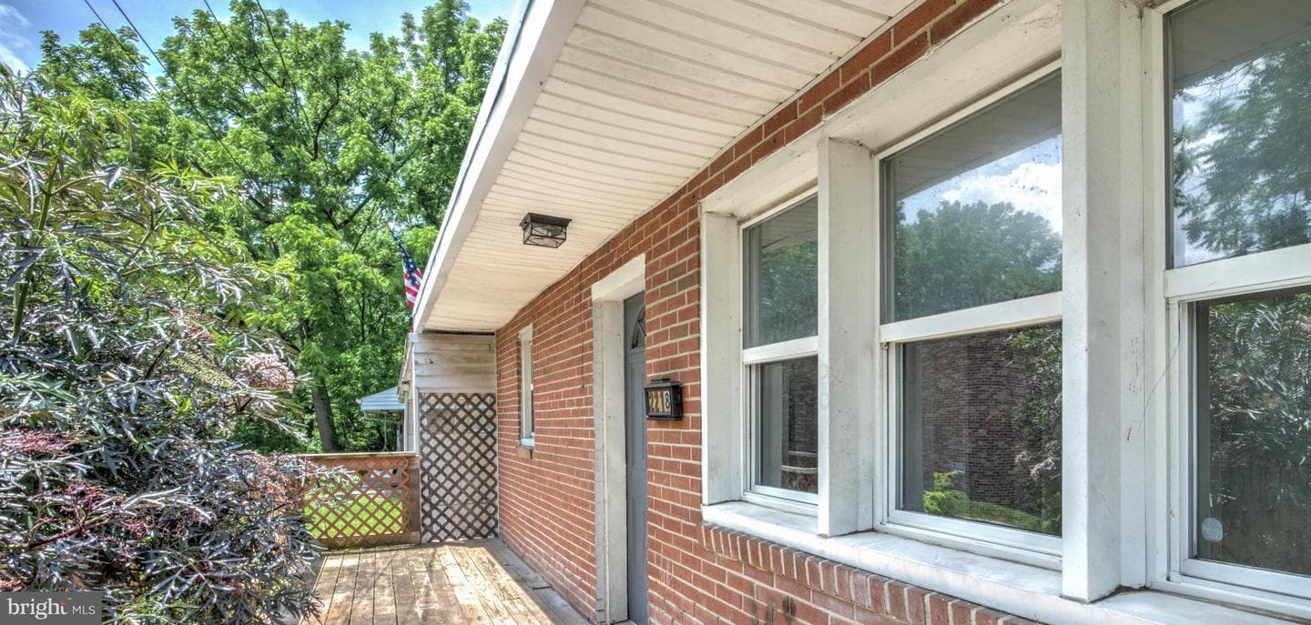 2218 Harlacker Lane photo 19