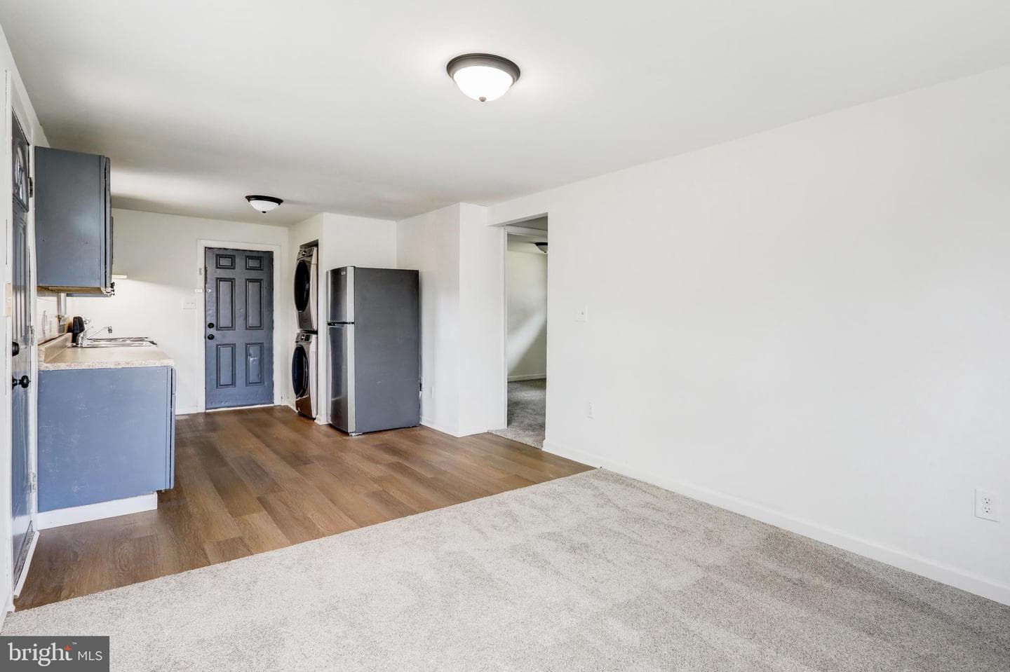 2218 Harlacker Lane photo 3