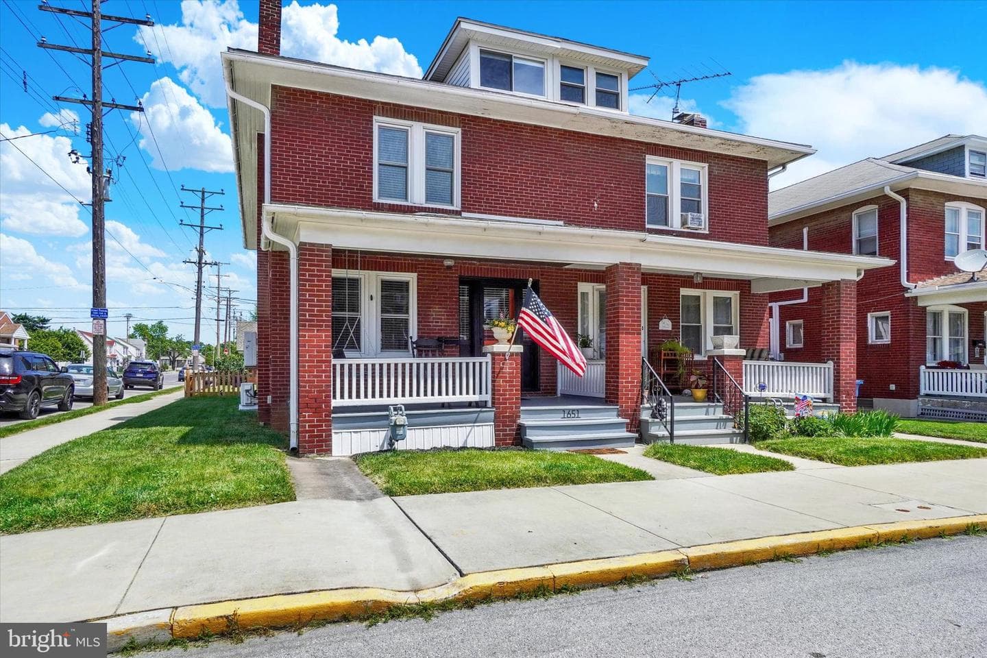 1651 W Philadelphia Street photo 27