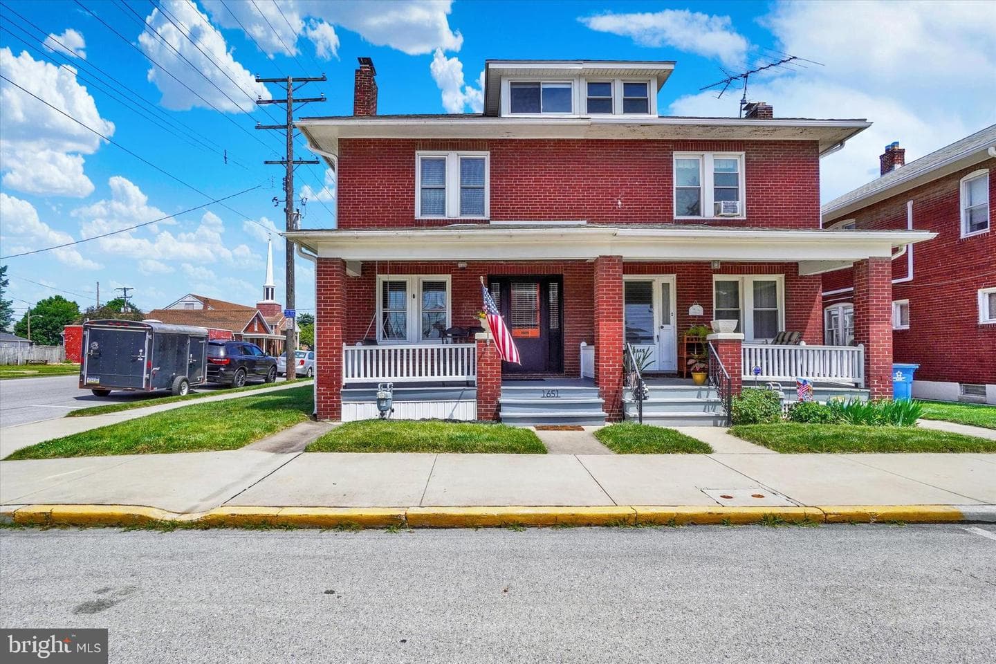 1651 W Philadelphia Street photo 28