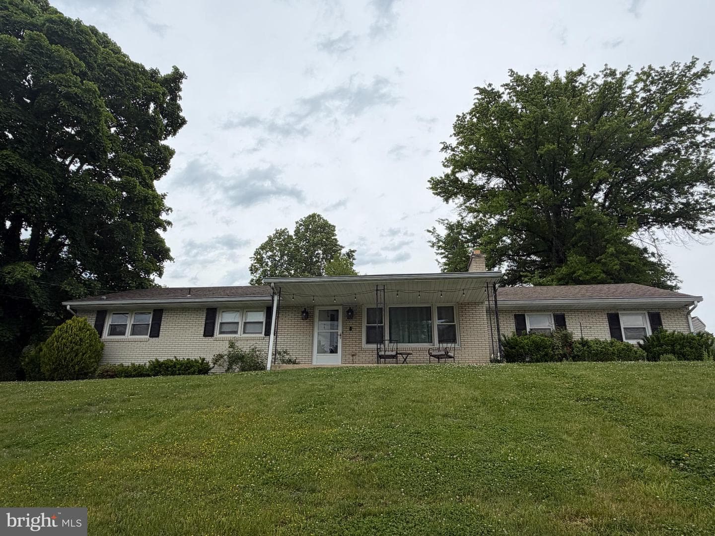 613 Chronister Street photo 2