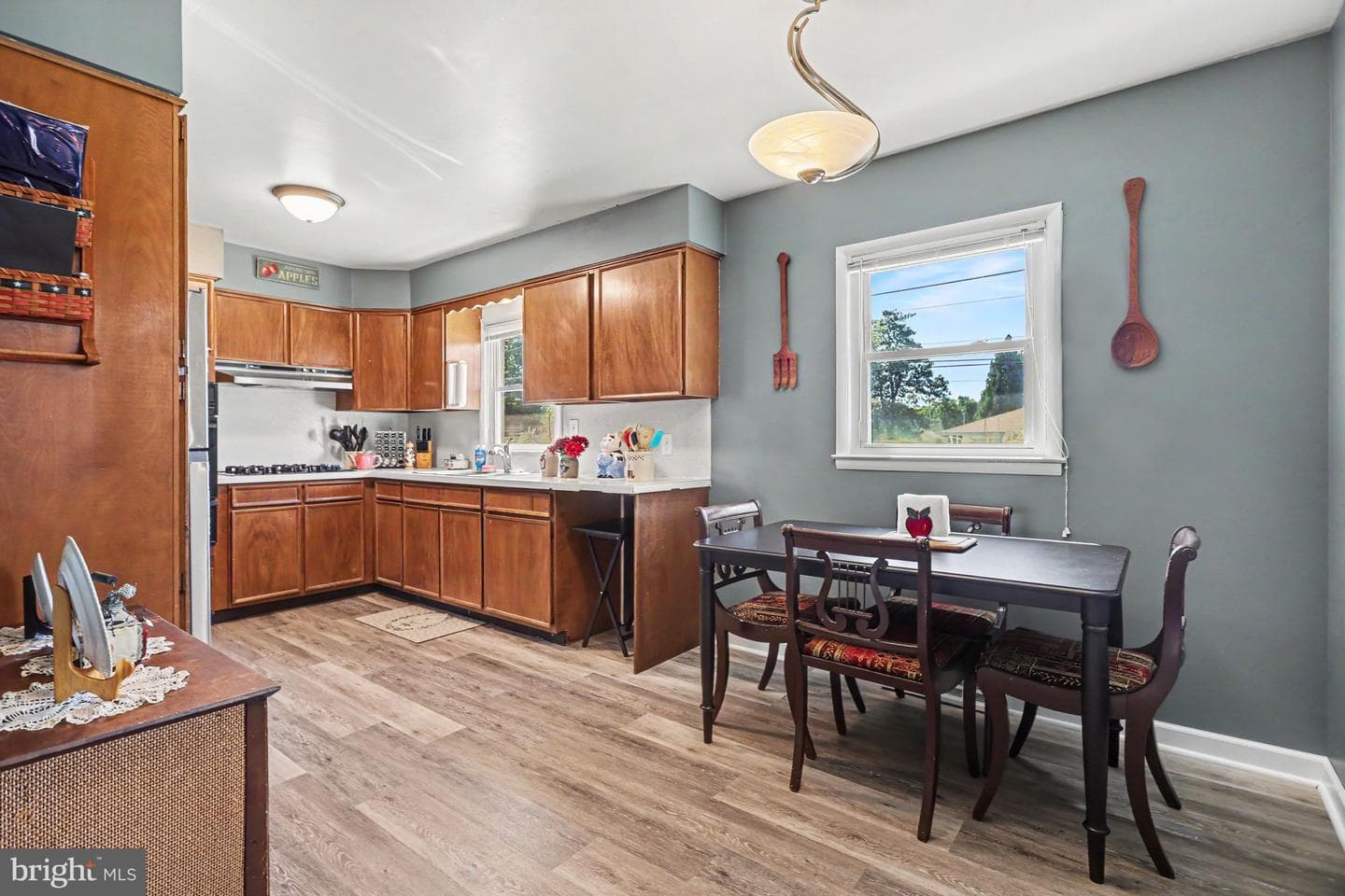 1605 Church Road photo 8