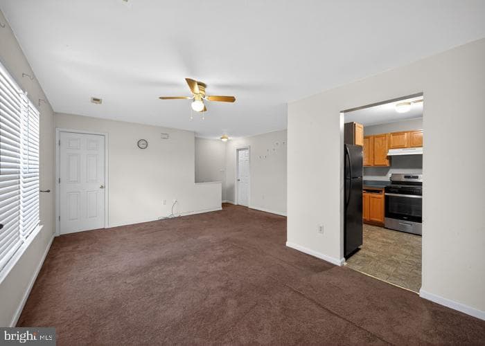 436 Buttonwood Lane #b photo 10