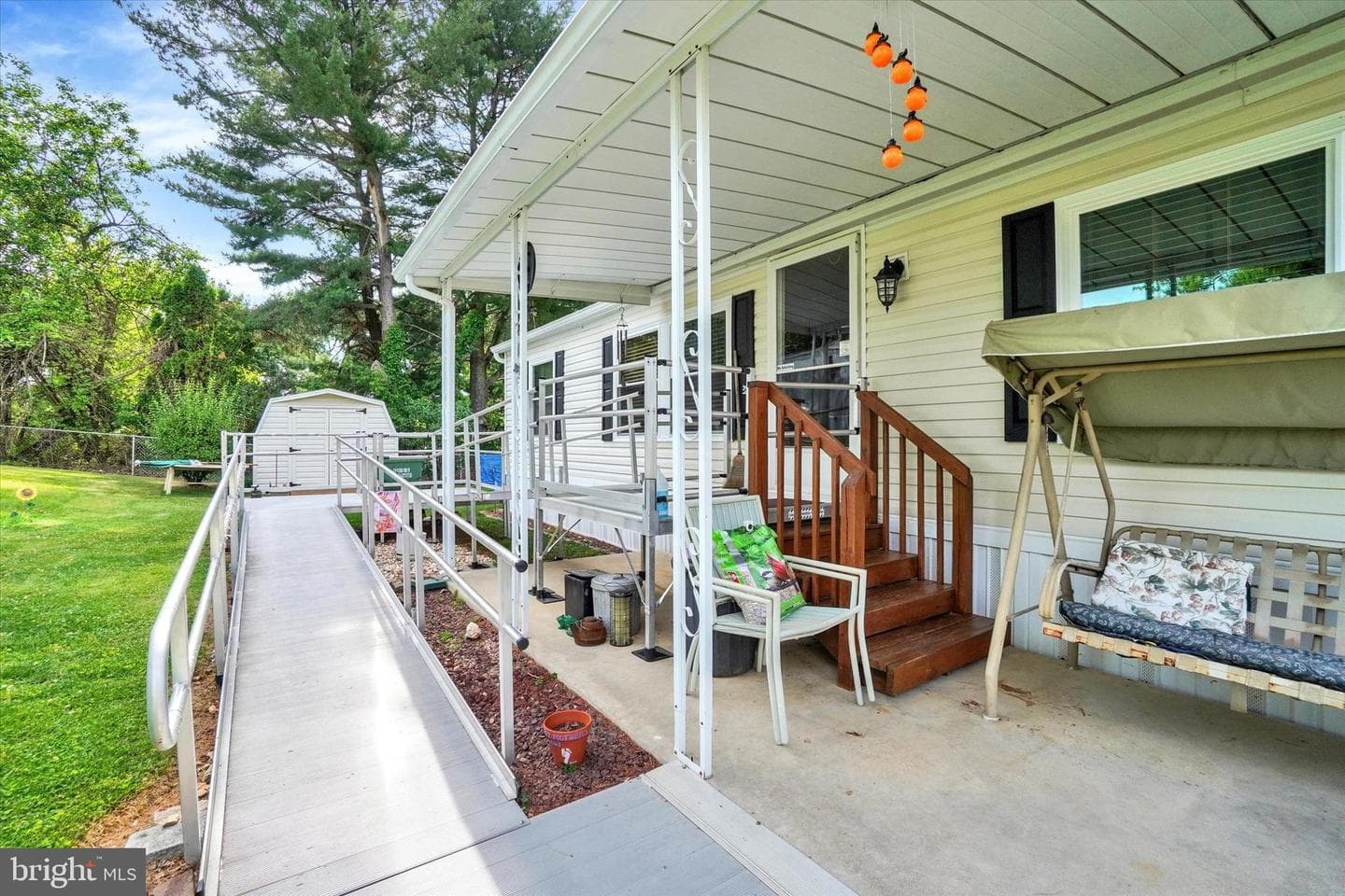 123 White Tail Lane, Windsor
