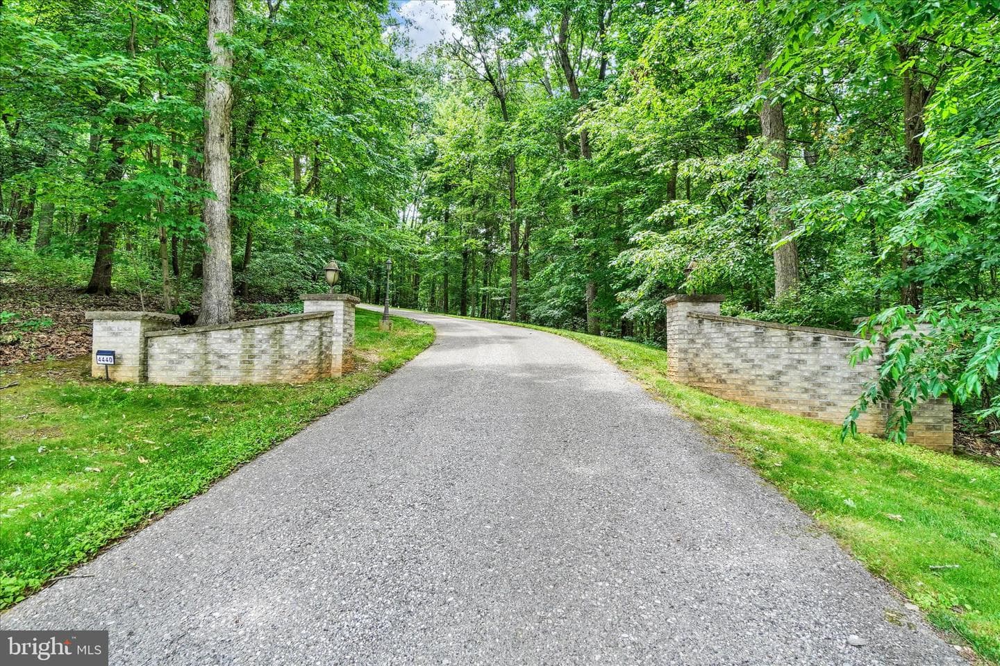 4440 Beards School Road, Spring Grove