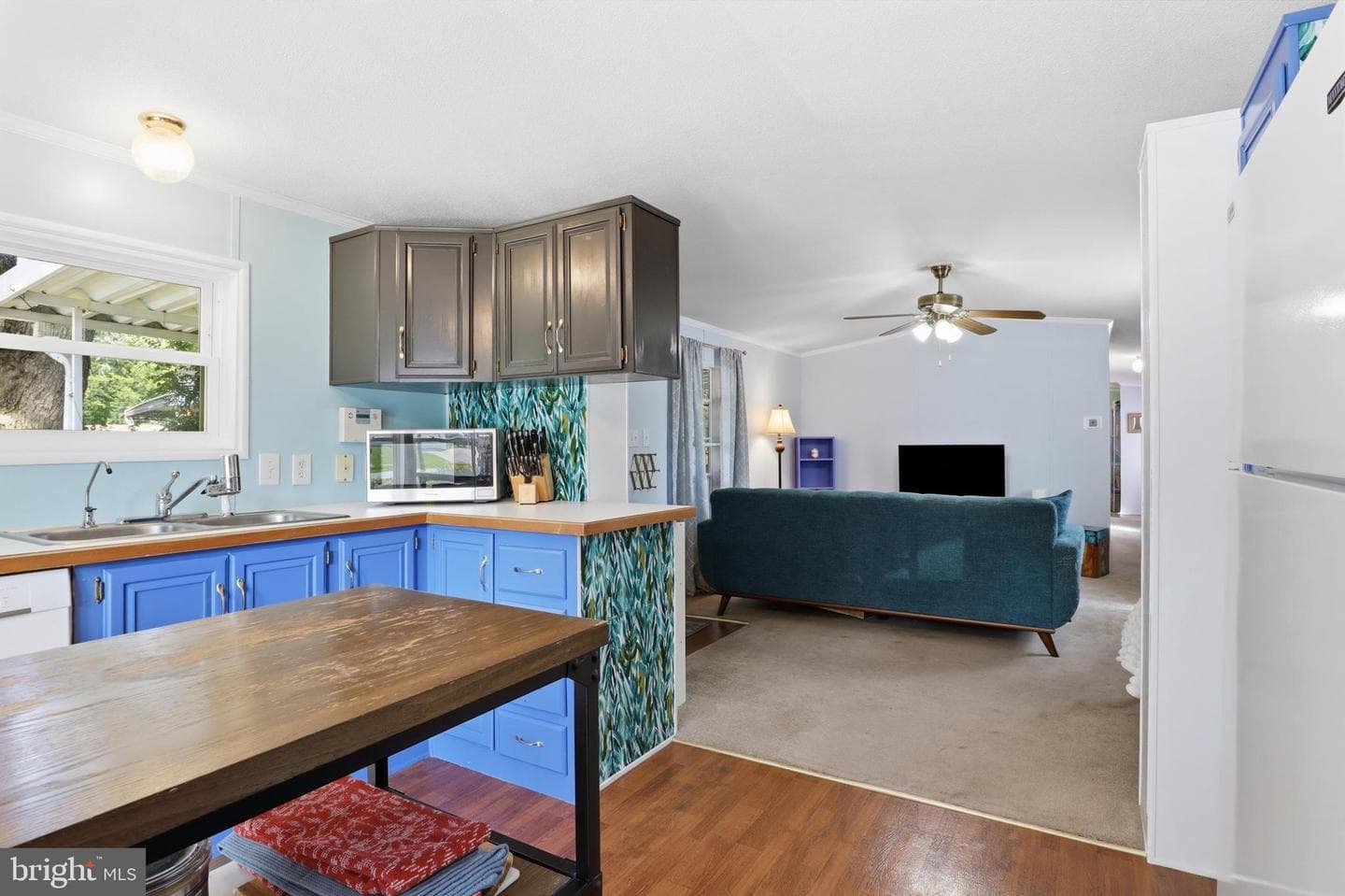 487 Capital Drive photo 11