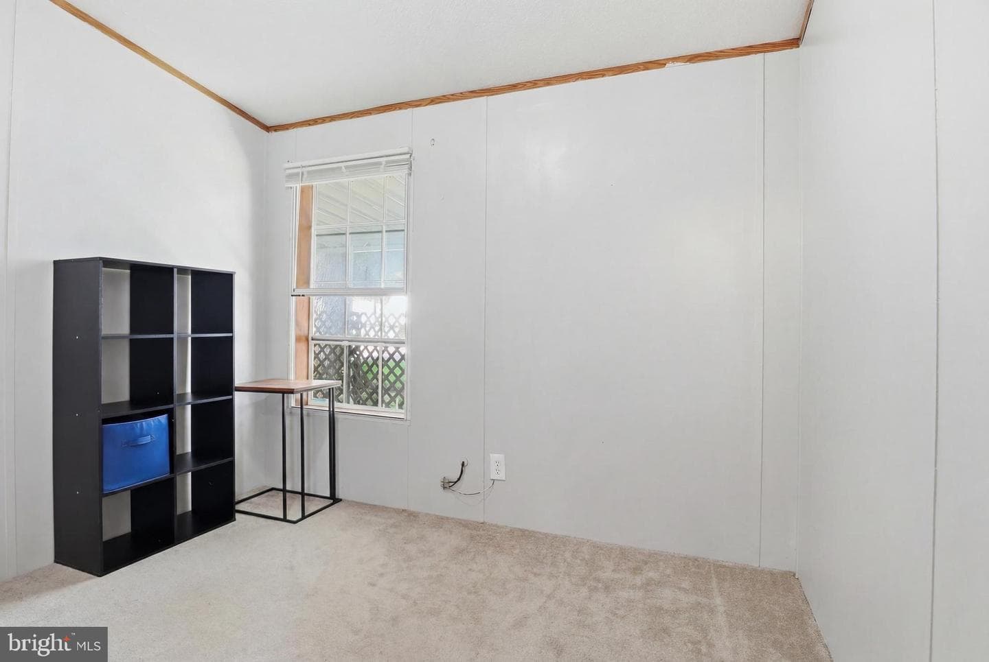 487 Capital Drive photo 13