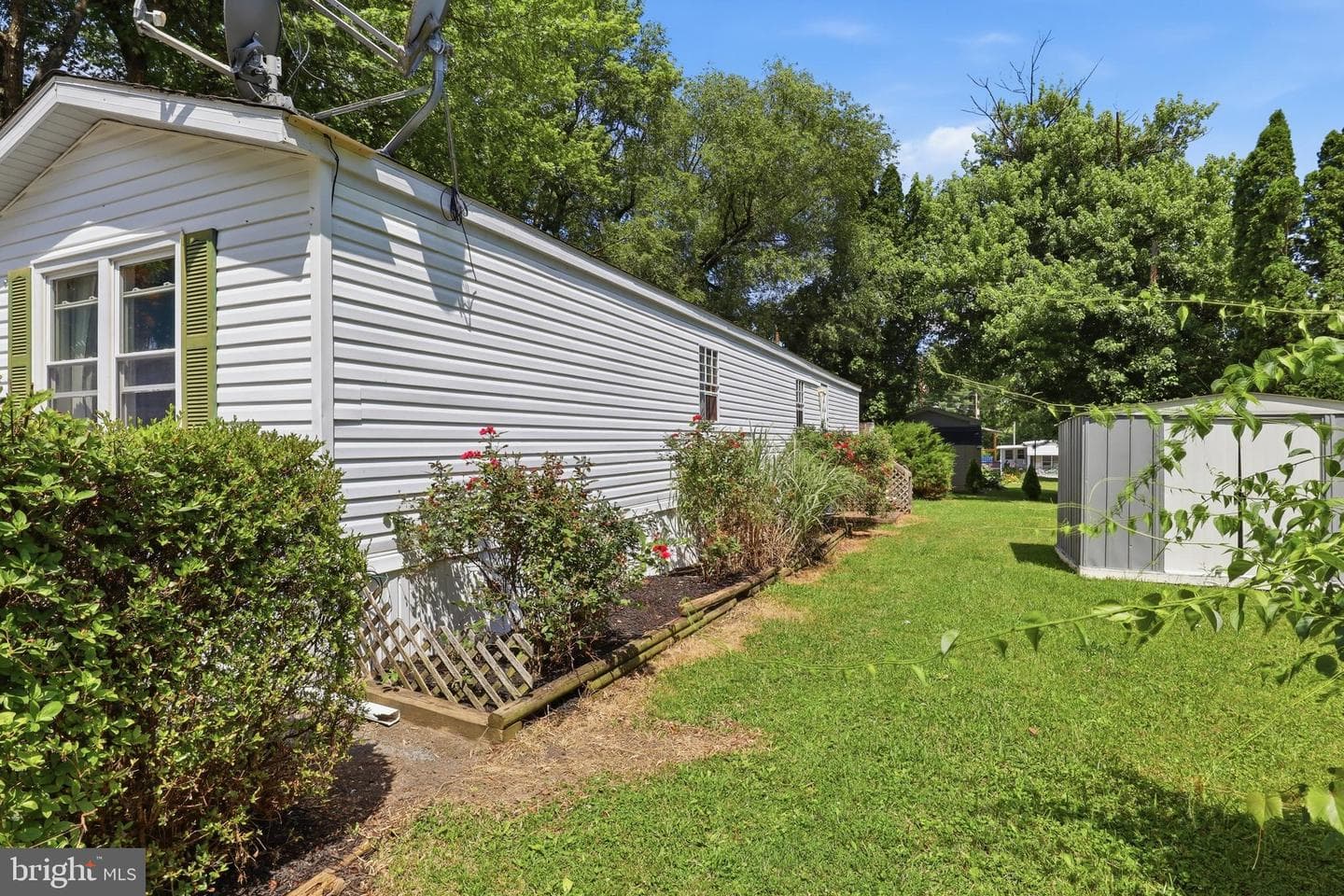 487 Capital Drive photo 21