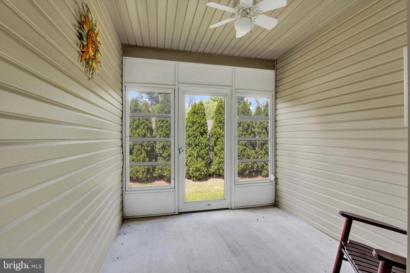 409 Springbrook Court photo 23